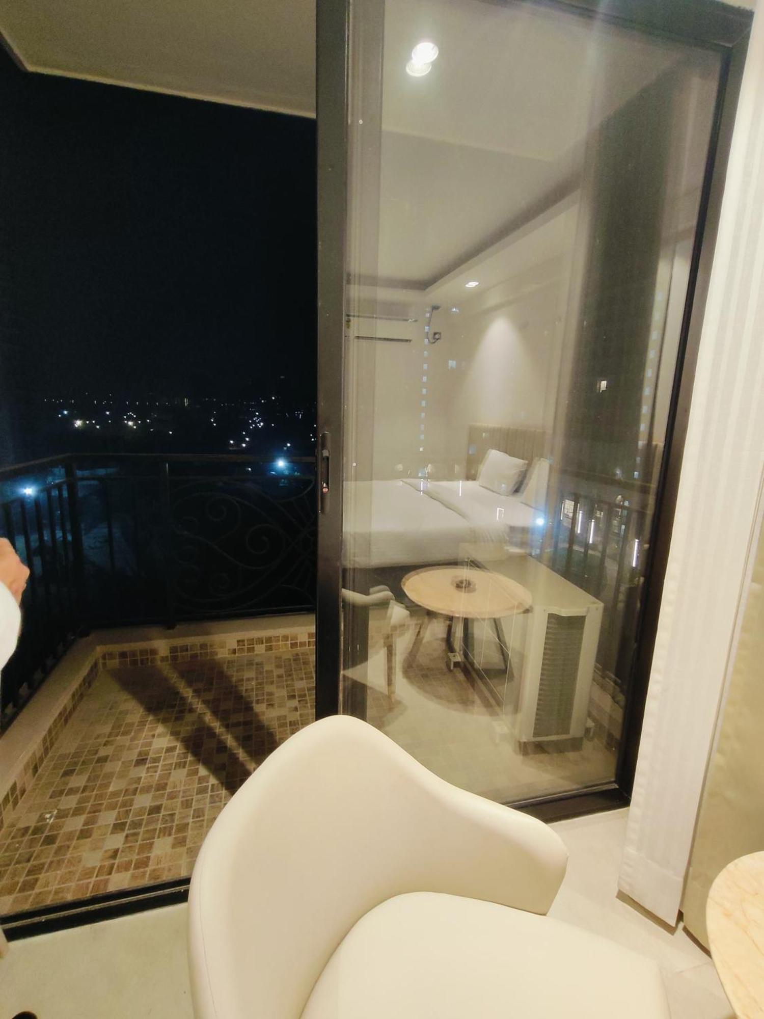 Hotel Maple Tree - Near Ekana Cricket Stadium - Lucknow Zewnętrze zdjęcie